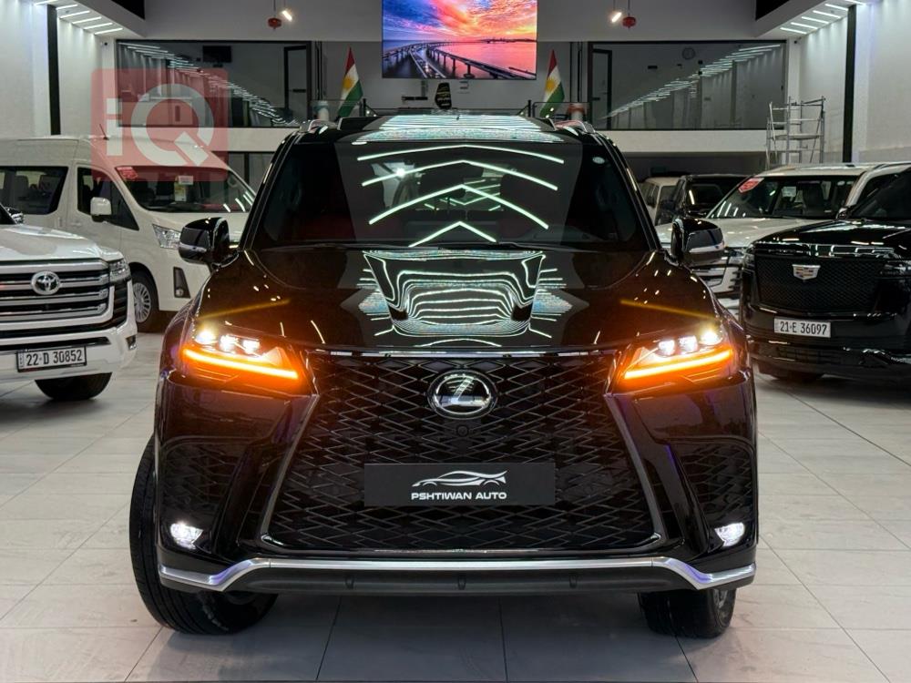 Lexus LX
